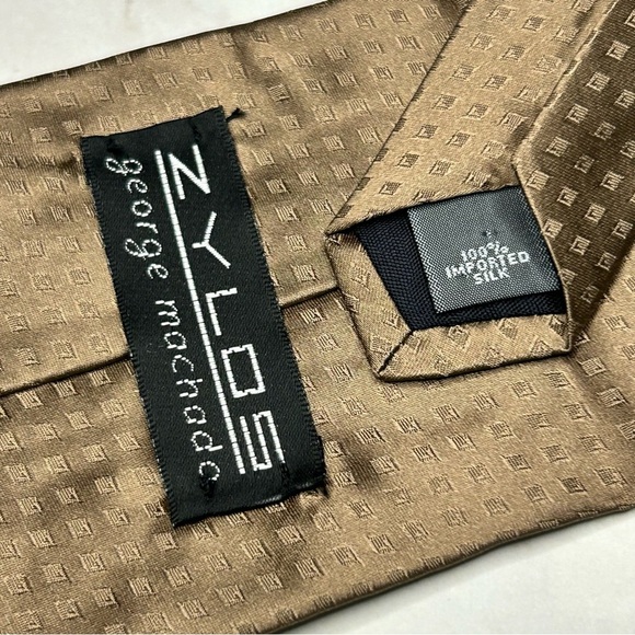 Zylos 57” Silk Brown Patterned Men's Tie - Picture 3 of 3